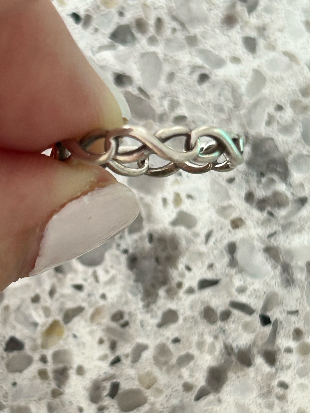 Tiffany & co Silver Narrow Infinity Band Ring Size 6.5 - Picture 2 of 11